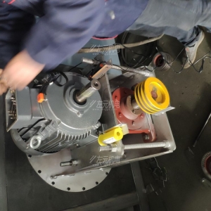 Pro3200便捷式振動(dòng)診斷分析儀應(yīng)用于無紡布生產(chǎn)設(shè)備電機(jī)的振動(dòng)分析